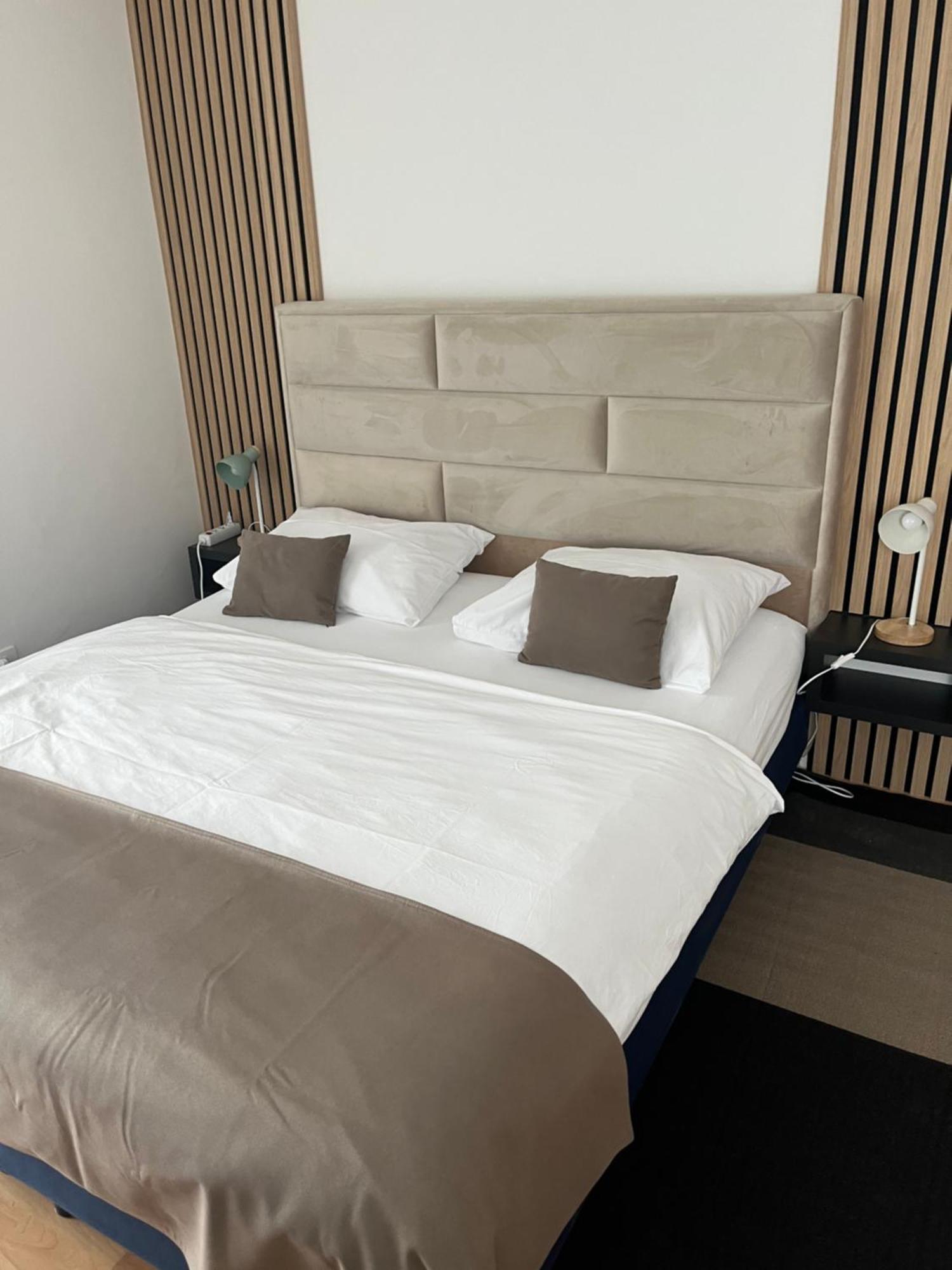 Pansion Danica Hotel Rastovača Екстериор снимка